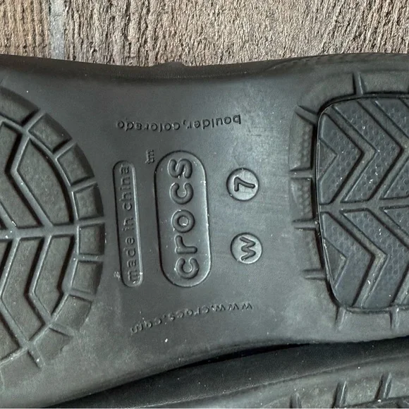 Womens Crocs Neria Black Professional Comfort Slip On Clogs Shoes Size 7 M GUC - Picture 10 of 10